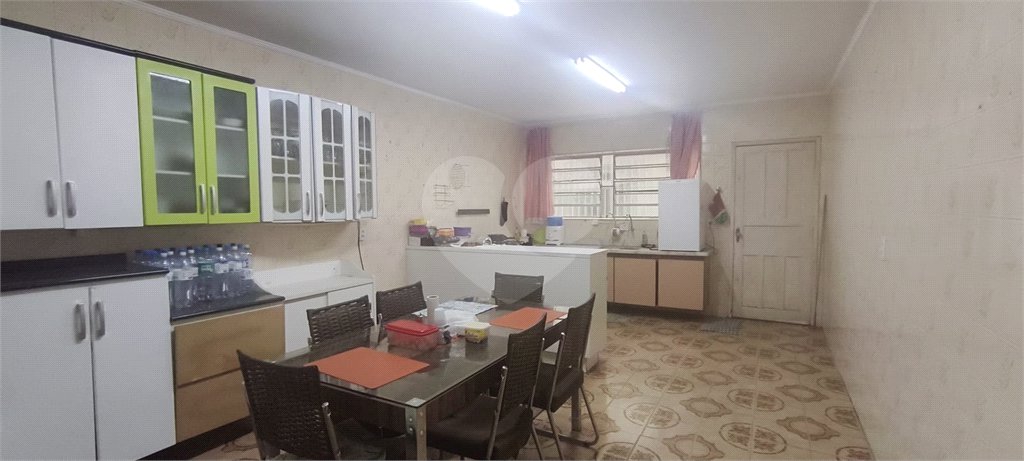 Casa à venda com 3 quartos, sendo 1 suíte,  em Jardim Vila Galvão, Guarulhos, SP