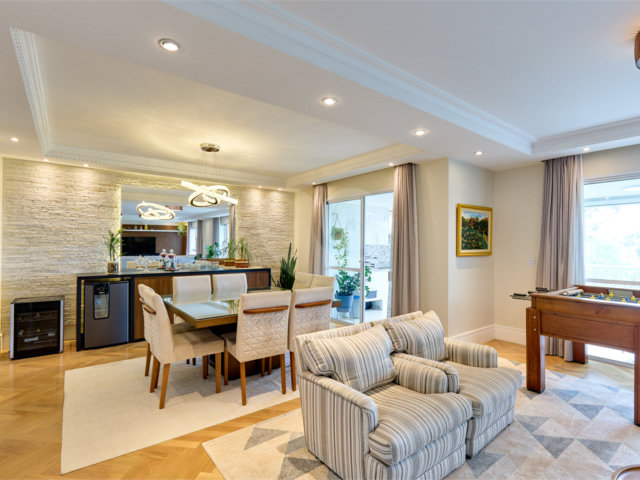 Apartamento à venda com 4 suítes em Jardim Marajoara, São Paulo, SP