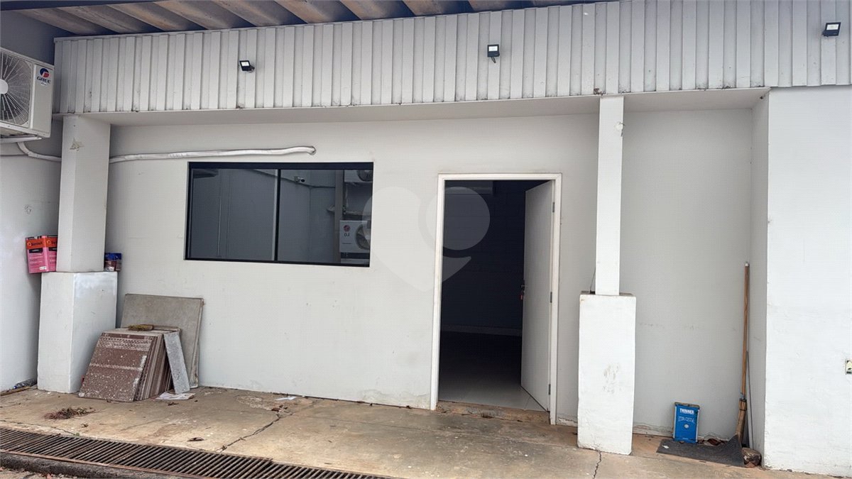 Prédio para alugar em Vila Faustina I, Valinhos, SP