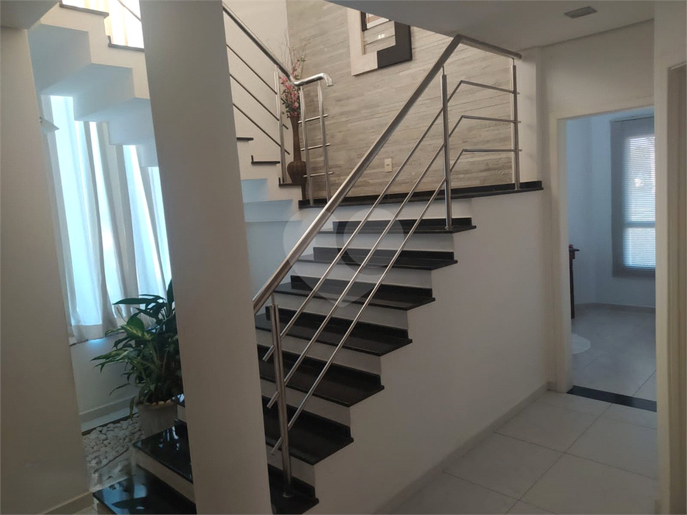Casa à venda com 3 quartos, sendo 2 suítes,  no condomínio Ibiti Royal Park, Sorocaba - SP