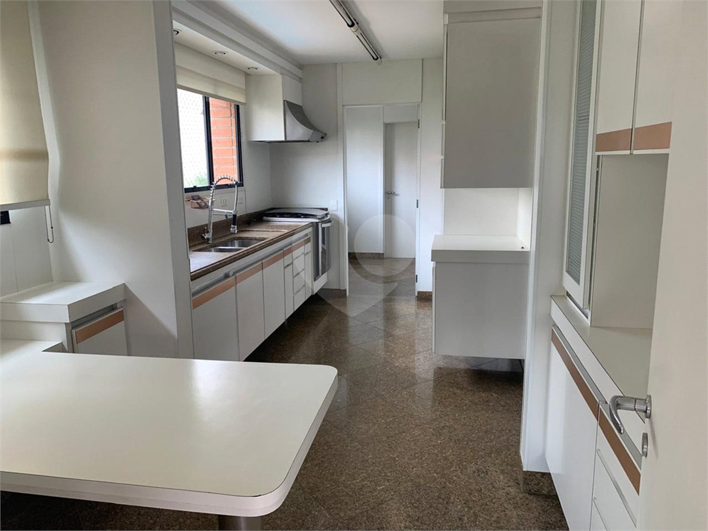 Cobertura à venda com 4 quartos, sendo 3 suítes, em Vila Mariana, São Paulo, SP