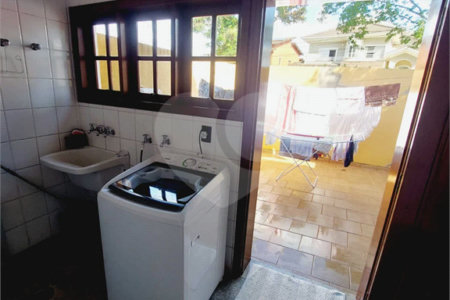 Casa à venda com 4 quartos, sendo 2 suítes, no condomínio Eco Clube Vivendas do Lago, Sorocaba - SP