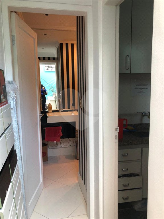 Sobrado à venda com 3 quartos em Chácara Santo Antônio, São Paulo, SP
