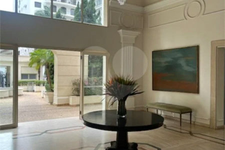 Apartamento à venda com 4 suítes em Santa Cecília, São Paulo, SP