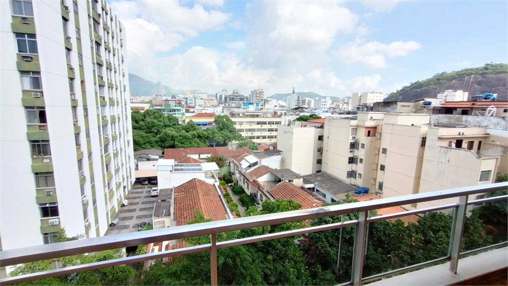 Apartamento à venda com 4 quartos, sendo 2 suítes,  em Tijuca, Rio de Janeiro, RJ
