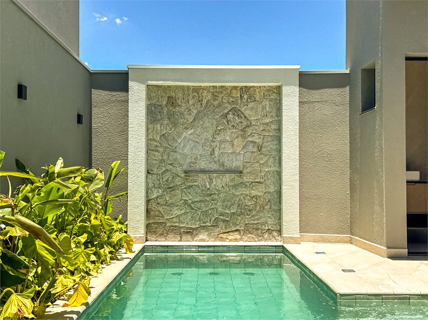 Casa à venda com 3 suítes no condomínio Jardim Residencial Dona Maria Candida, Indaiatuba - SP