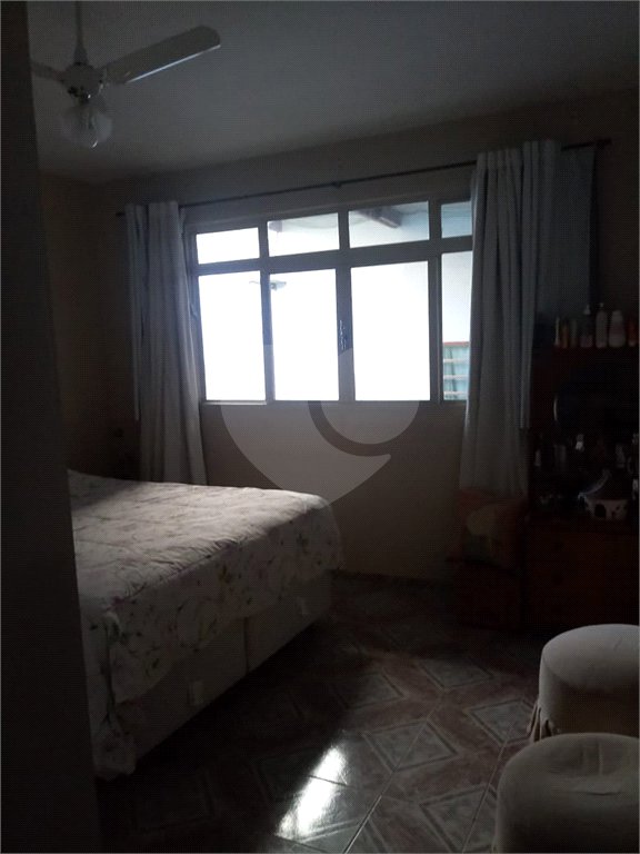 Chácara à venda com 8 quartos em Loteamento Chácara Val Paraiso, Atibaia, SP