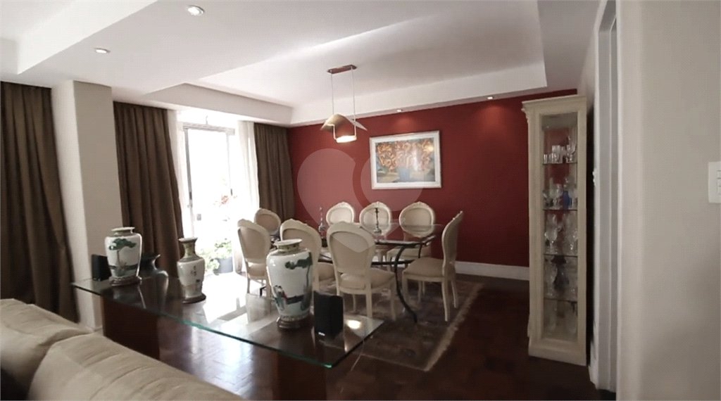 Apartamento à venda com 3 quartos, sendo 1 suíte, em Higienópolis, São Paulo, SP