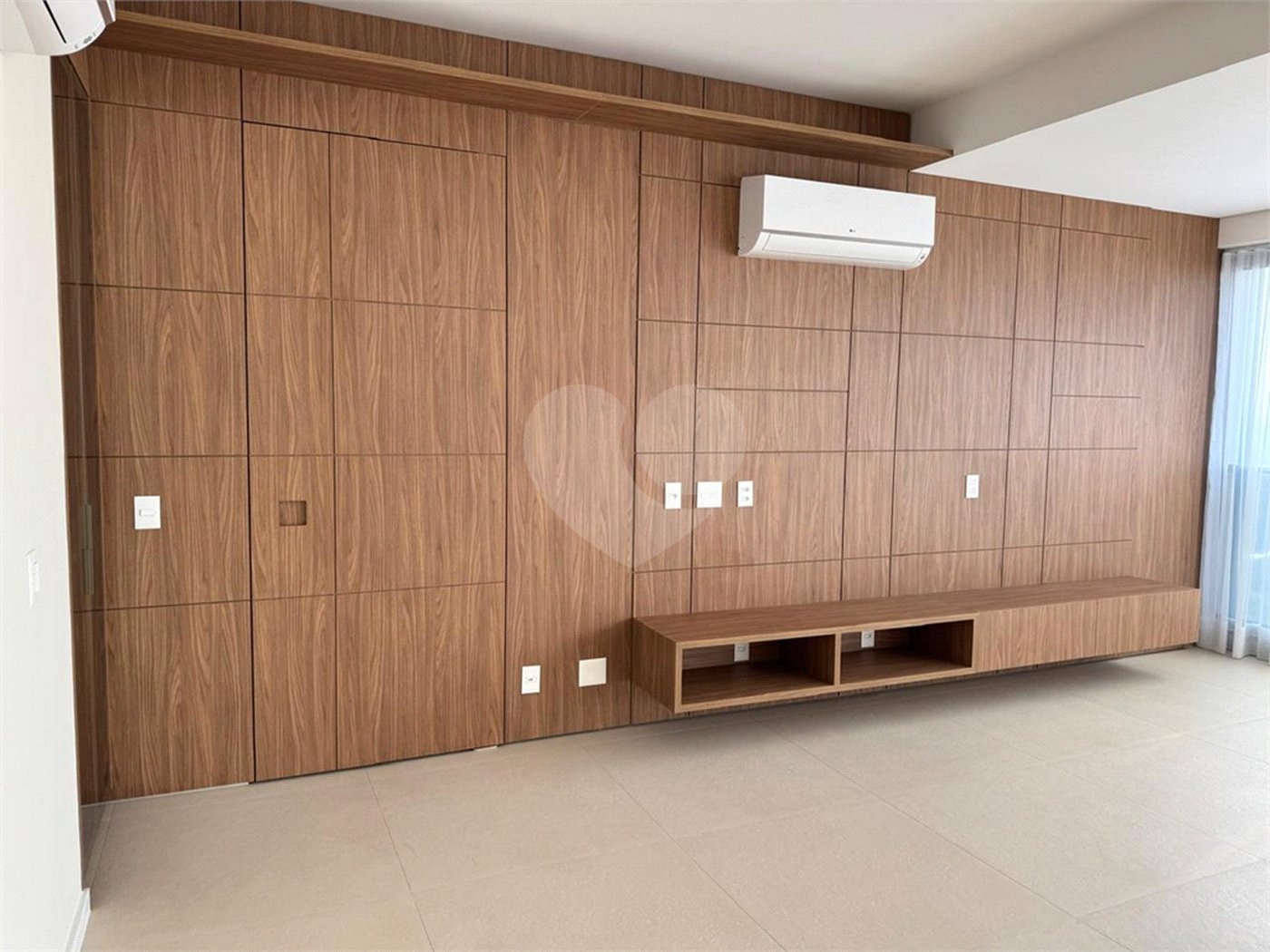 Apartamento à venda com 2 suítes em Jardim Morumbi, São Paulo, SP