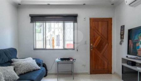 Casa à venda com 2 quartos, sendo 1 suíte,  no condomínio Tulipa 3, São Paulo - SP
