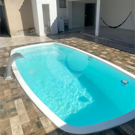 Casa à venda com 3 quartos, sendo 1 suíte, no condomínio Residencial Vale Verde, Rio de Janeiro - RJ