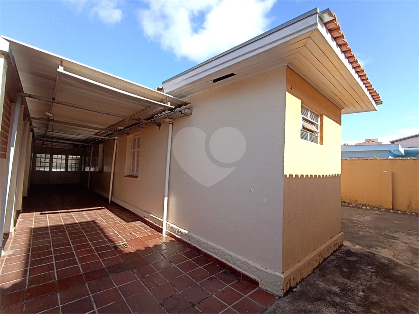 Casa à venda com 3 quartos, sendo 2 suítes,  no Centro, Itapetininga, SP