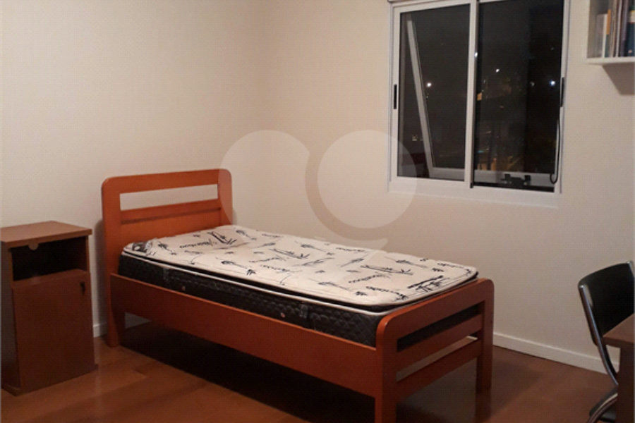 Sobrado à venda com 4 quartos, sendo 1 suíte, em Mandaqui, São Paulo, SP