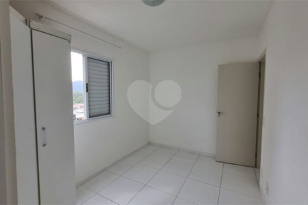 Apartamento para alugar com 2 quartos, sendo 1 suíte,  em Vila Mogilar, Mogi das Cruzes, SP