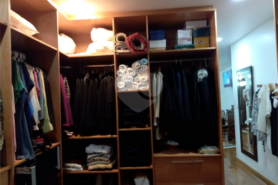 Casa à venda com 3 quartos, sendo 2 suítes, em Cidade Jardim, Mairiporã, SP
