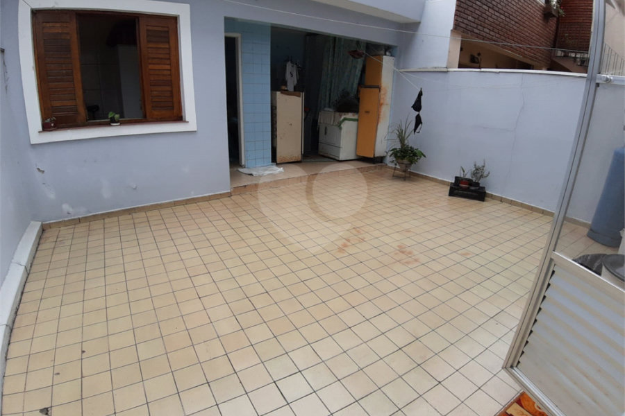 Sobrado à venda com 3 quartos, sendo 1 suíte,  em Jardim Floresta, São Paulo, SP