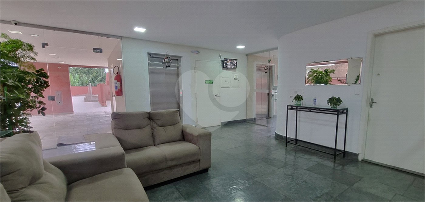 Apartamento à venda com 1 suíte em Vila Alexandria, São Paulo, SP
