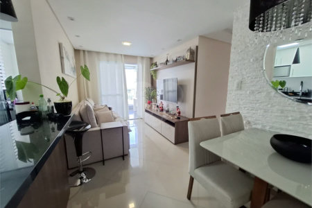Apartamento à venda com 3 quartos, sendo 1 suíte, em Santa Teresinha, São Paulo, SP
