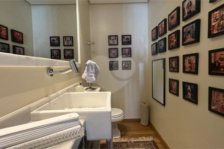 Apartamento à venda com 3 quartos, sendo 2 suítes, em Jardim Paulista, São Paulo, SP