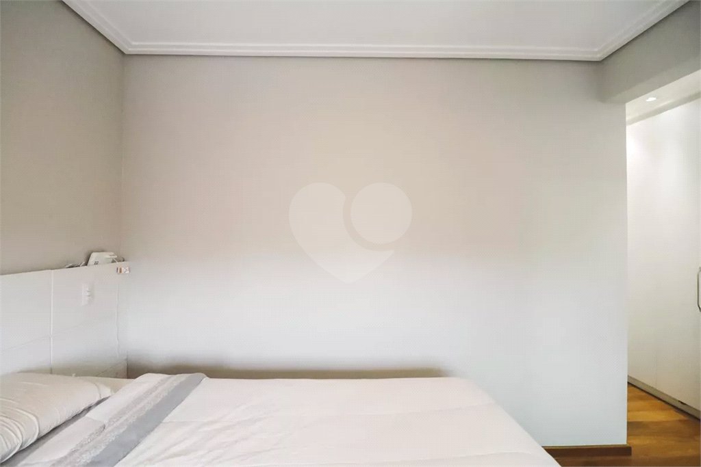 Apartamento à venda com 3 quartos, sendo 1 suíte,  em Vila Dom Pedro II, São Paulo, SP