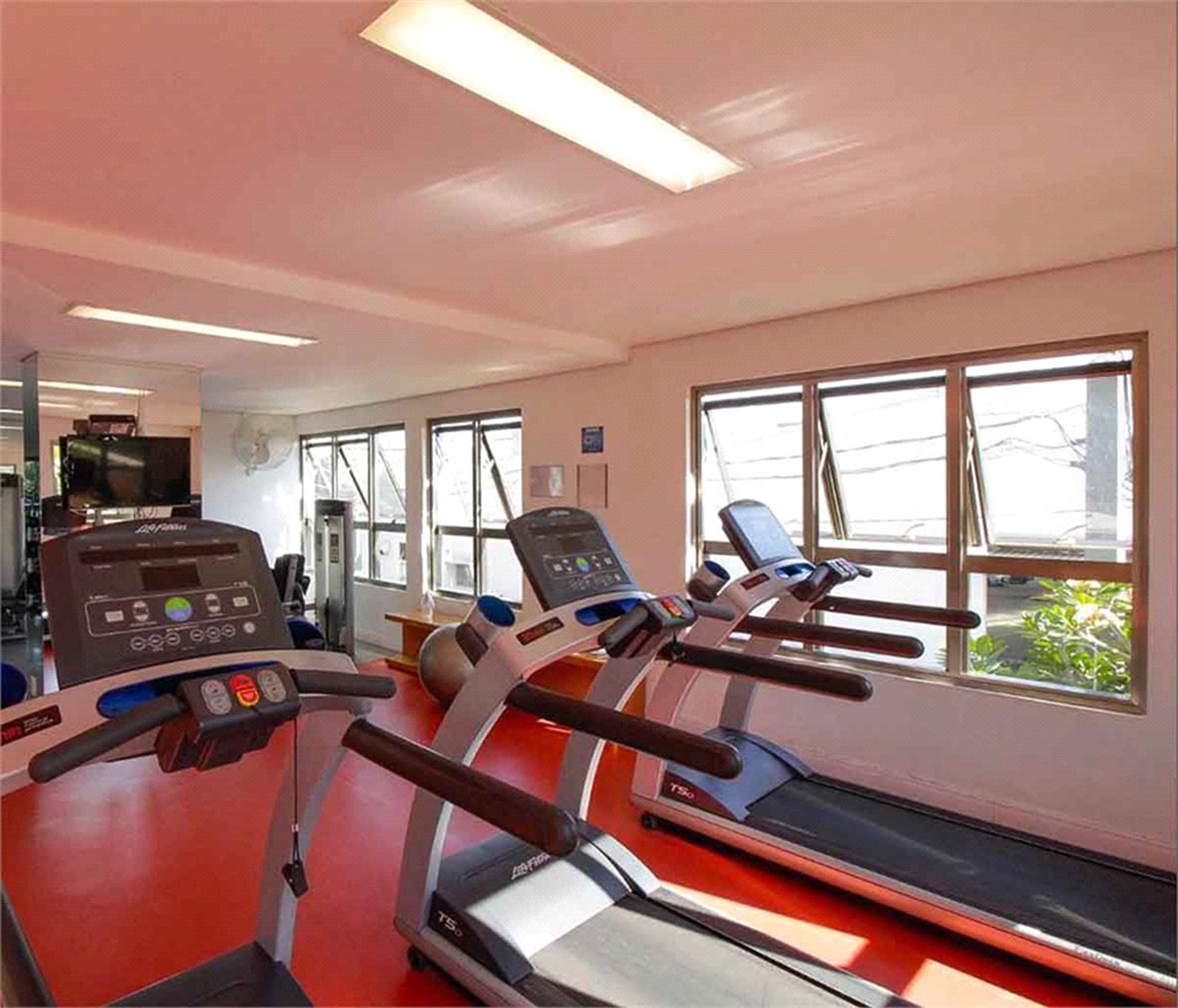 Apartamento à venda com 2 quartos, sendo 1 suíte,  em Vila Leopoldina, São Paulo, SP