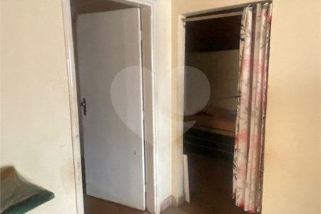 Casa à venda com 2 quartos em Vila Piloto, Três Lagoas, MS