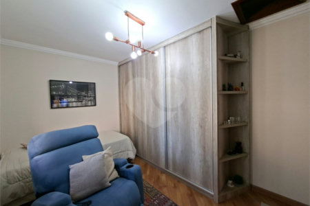 Sobrado à venda com 3 quartos, sendo 1 suíte, em Jardim Bonfiglioli, São Paulo, SP