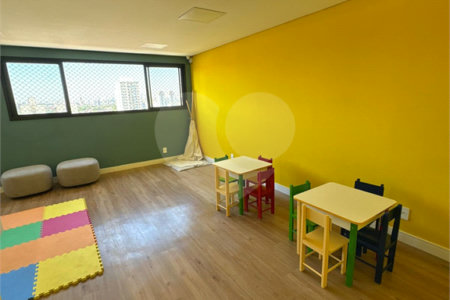 Apartamento à venda com 2 quartos em Carandiru, São Paulo, SP