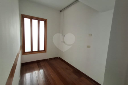 Apartamento para alugar com 3 quartos, sendo 1 suíte, em Chácara Santo Antônio, São Paulo, SP