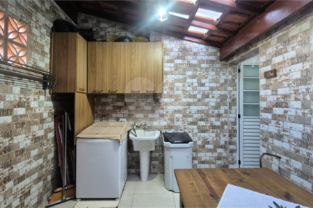 Sobrado à venda com 2 suítes em Jardim Cláudia, São Paulo, SP