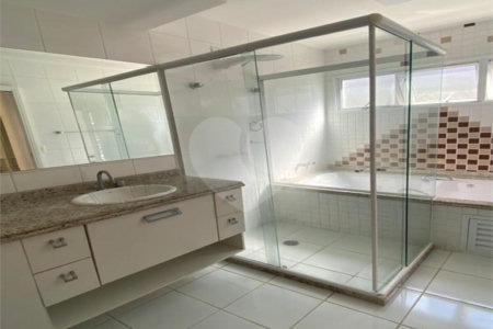 Casa à venda com 4 suítes no condomínio Real Park - Vila Oliveira, Mogi das Cruzes - SP