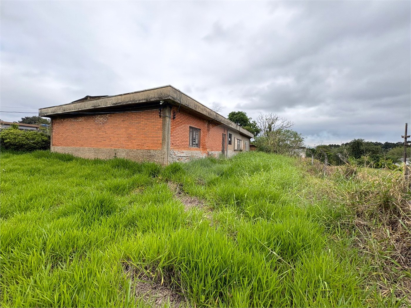Área de Terra à venda ou para alugar com 2 quartos em Chácaras Reunidas Guaio, Suzano, SP