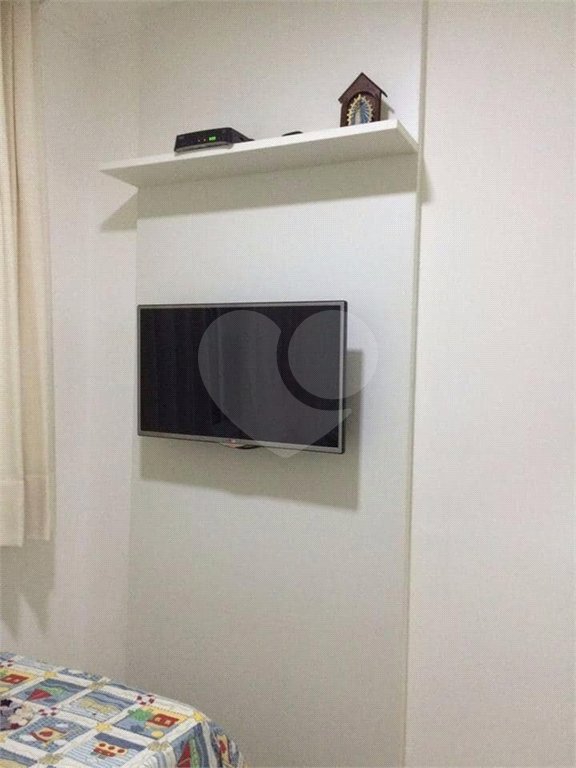 Apartamento à venda com 3 quartos, sendo 1 suíte, em Parque Reboucas, São Paulo, SP