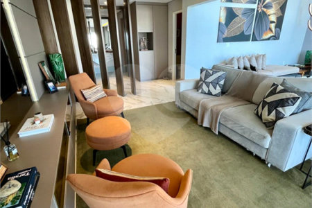 Apartamento à venda com 4 quartos, sendo 3 suítes, em Morumbi, São Paulo, SP