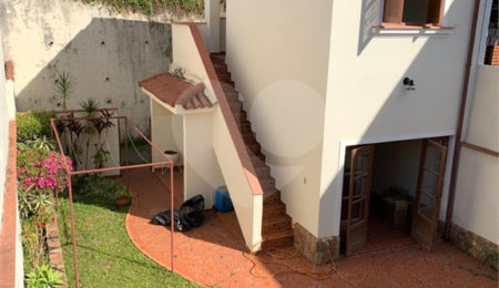 Casa à venda com 3 quartos, sendo 1 suíte,  em Aclimação, São Paulo, SP