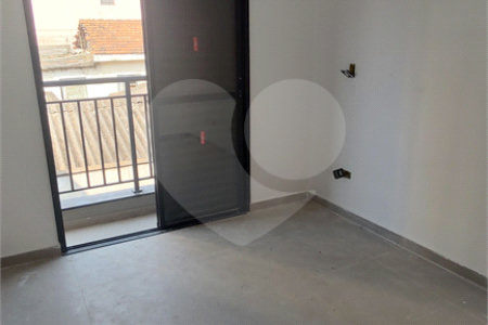 Casa à venda com 2 quartos no condomínio Residencial Oliveira, São Paulo - SP