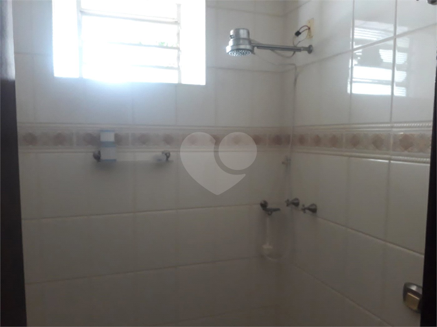 Casa à venda com 3 quartos, sendo 1 suíte, no Centro, Indaiatuba, SP