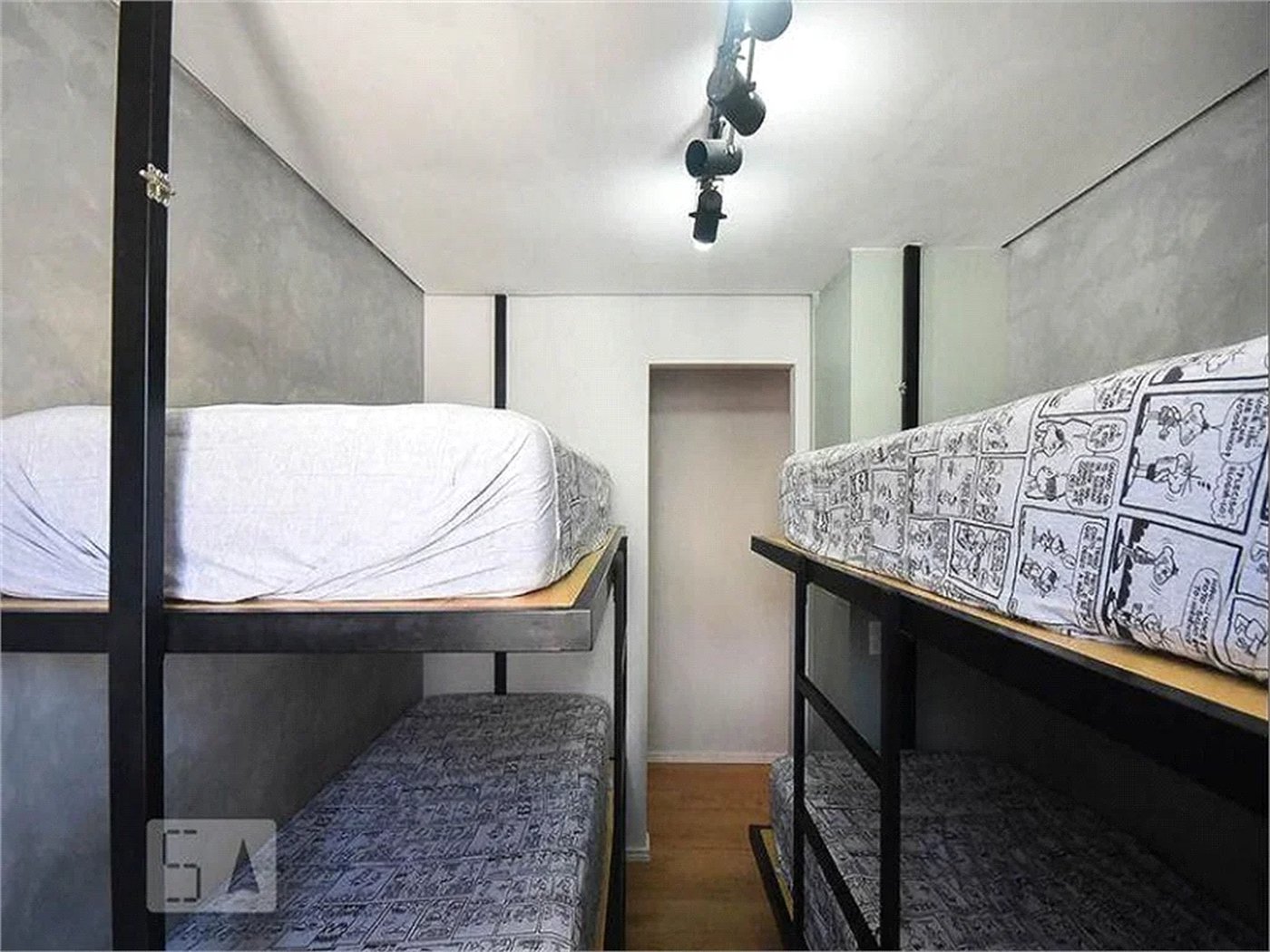 Apartamento à venda com 2 quartos, sendo 1 suíte,  em Jardim Parque Morumbi, São Paulo, SP
