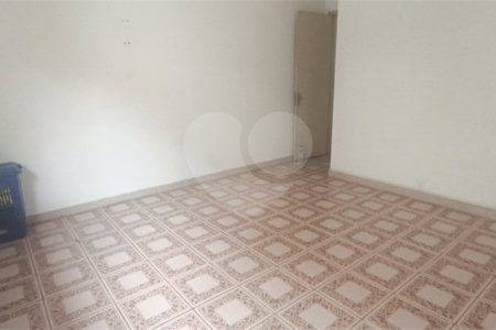 Casa à venda com 3 quartos, sendo 1 suíte,  em Jardim Vila Galvão, Guarulhos, SP