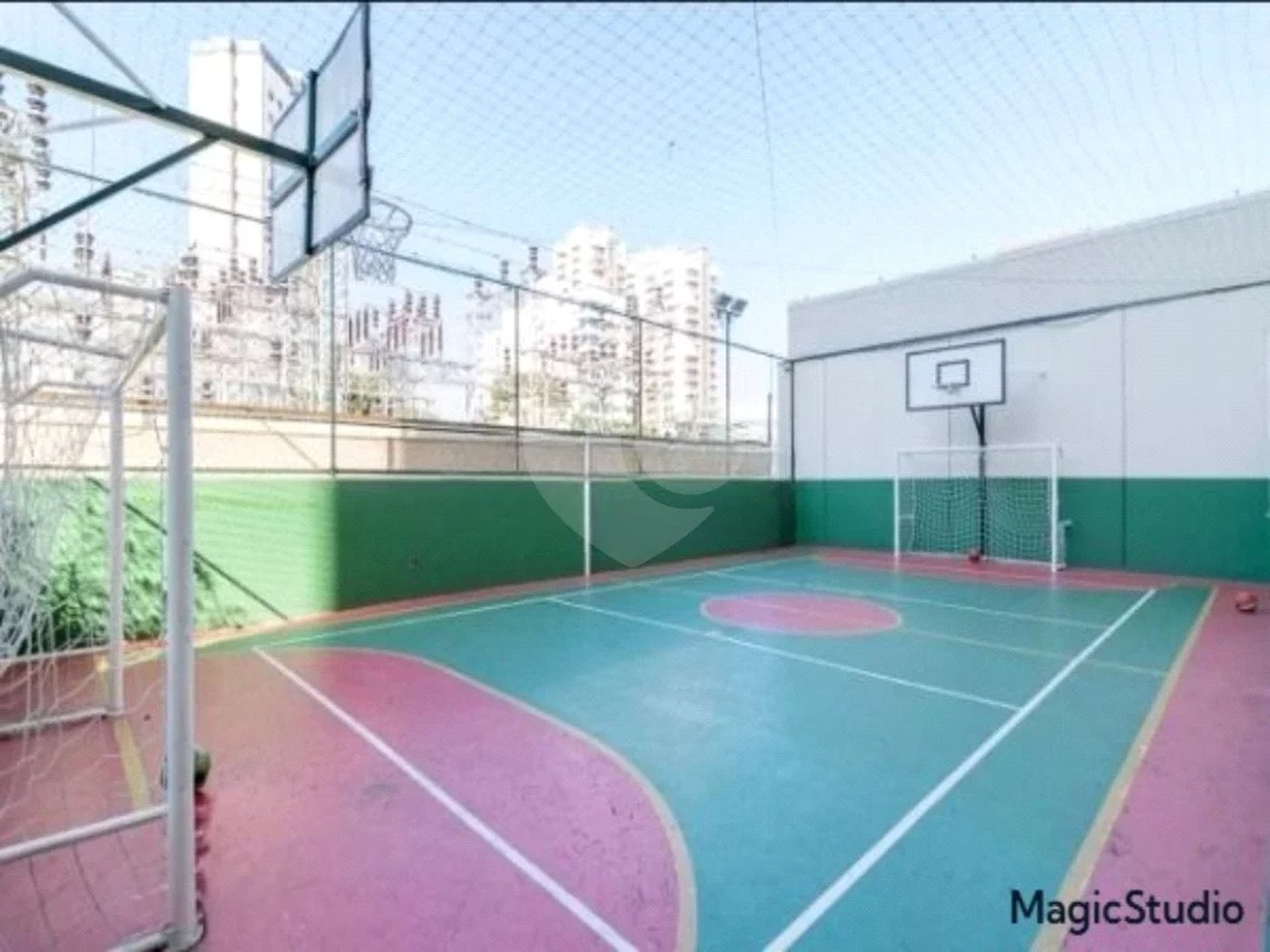 Apartamento com 2 dormitórios , sendo 1 suíte , 2 vagas , à venda no bairro Jardim , em Santo André.