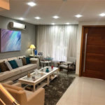 Casa à venda com 4 quartos, sendo 3 suítes, no condomínio Residencial Terra Nobre, Indaiatuba - SP