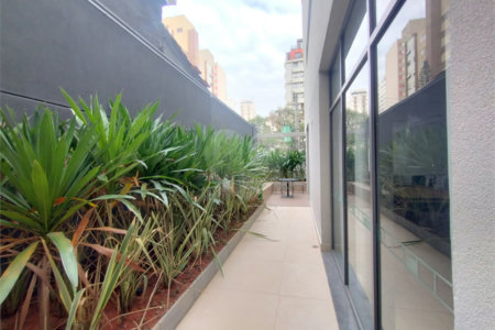 Apartamento à venda ou para alugar com 1 quarto em Cerqueira César, São Paulo, SP