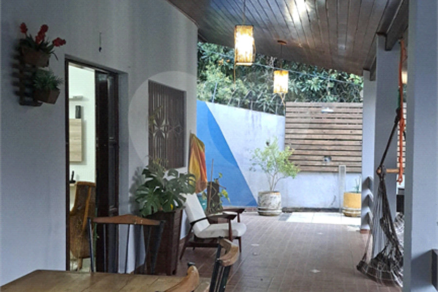 Casa à venda com 3 quartos, sendo 1 suíte, em Chácara Arantes, Mairiporã, SP