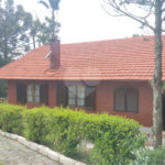 Casa à venda com 4 quartos, sendo 2 suítes,  no condomínio Cinco Lagos, Mairiporã - SP