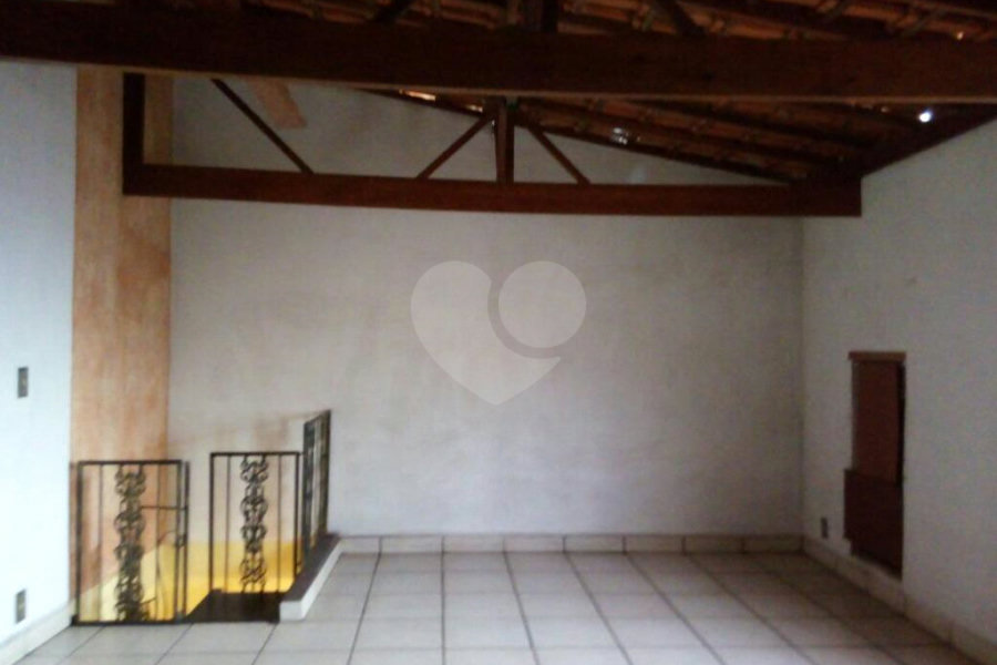 Sobrado à venda com 4 quartos em Jardim Ana Maria, Santo André, SP