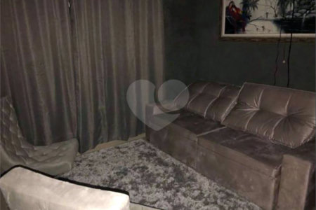 Sobrado à venda com 4 quartos, sendo 2 suítes, em Jardim Regina, Indaiatuba, SP