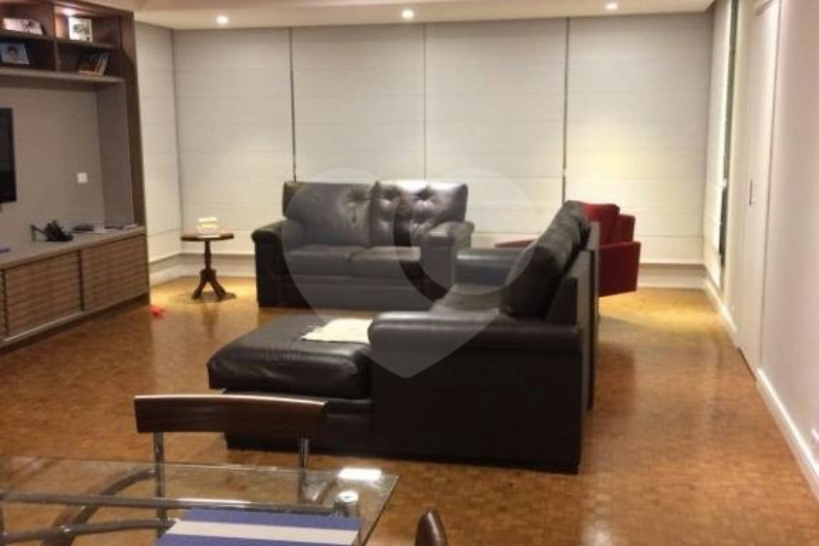 Apartamento à venda com 4 quartos, sendo 2 suítes, em Jardim América, São Paulo, SP