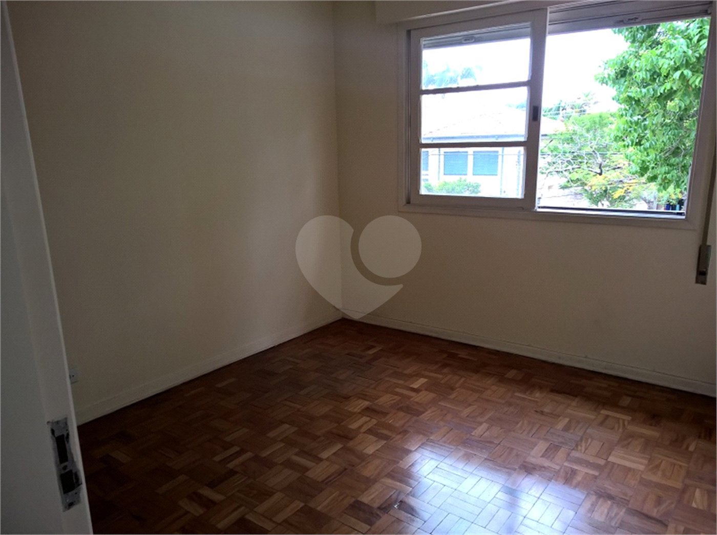 Sobrado à venda com 3 quartos, sendo 1 suíte,  em Planalto Paulista, São Paulo, SP