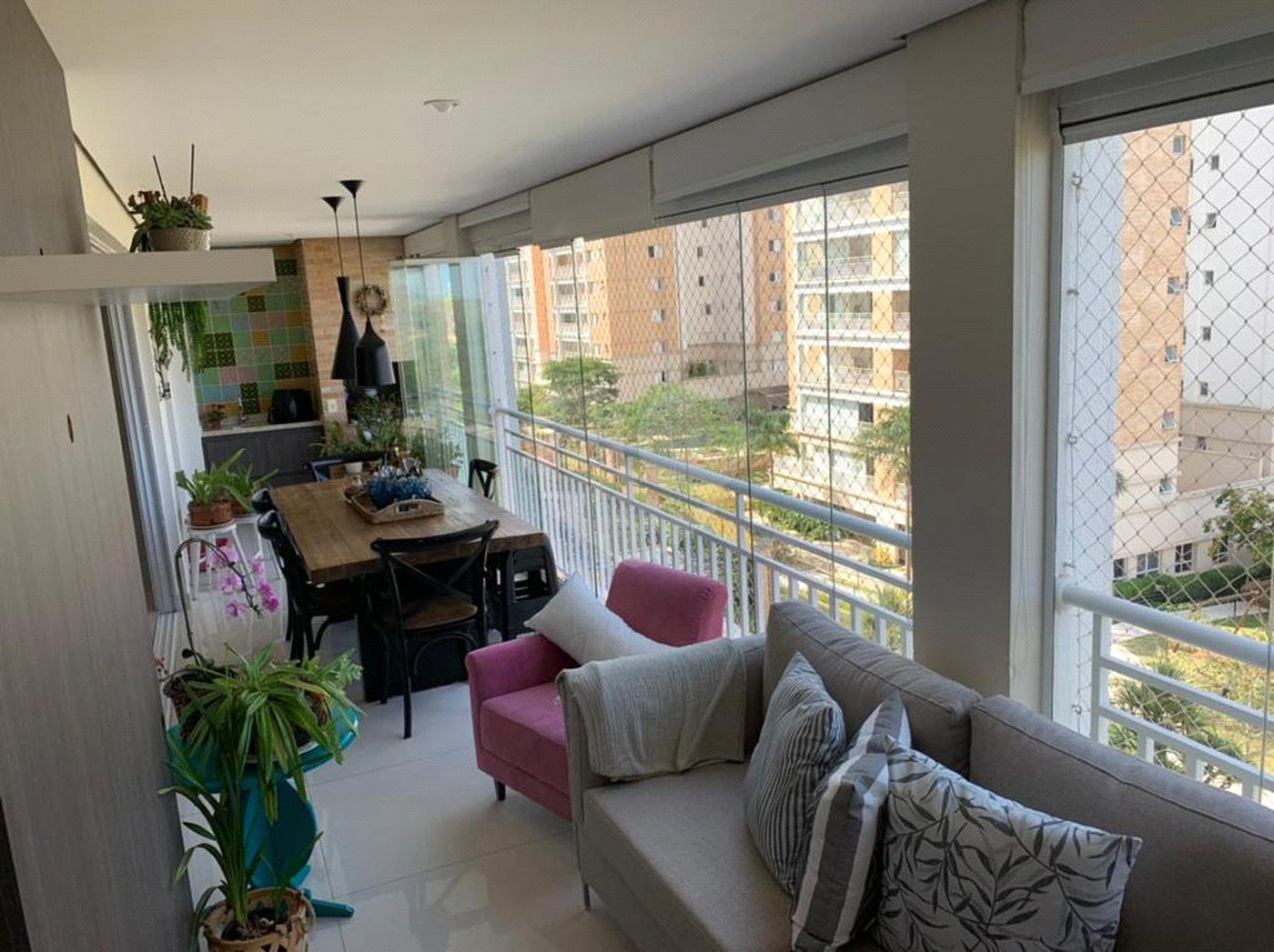 Apartamento à venda com 3 suítes em Vila Oliveira, Mogi das Cruzes, SP