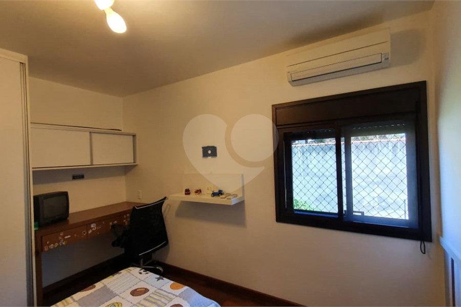 Sobrado à venda com 3 quartos, sendo 1 suíte, em Horto Florestal, São Paulo, SP
